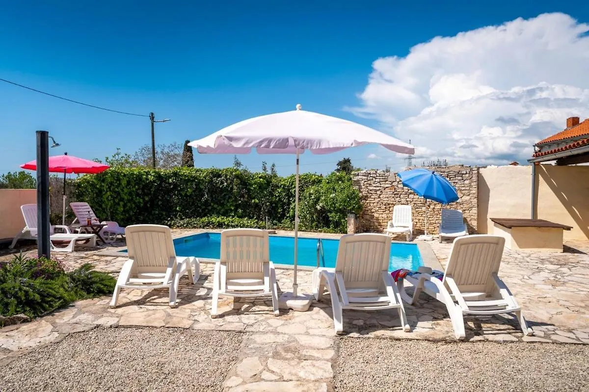 Villa Dragica Divšići